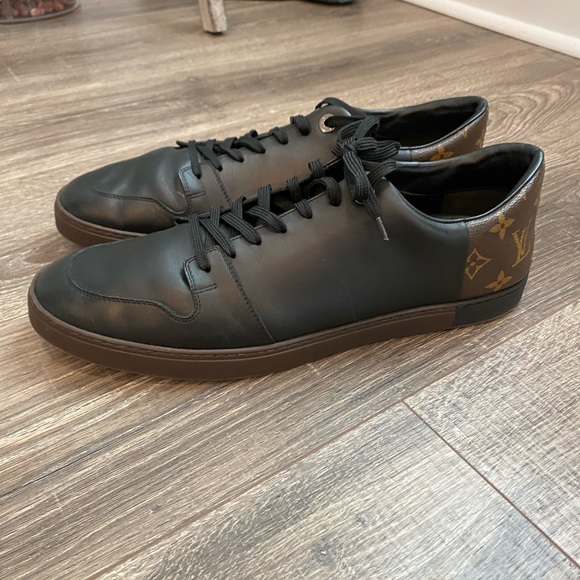 ⚡️⚡️⚡️Louis Vuitton size 11 - Picture 2 of 8